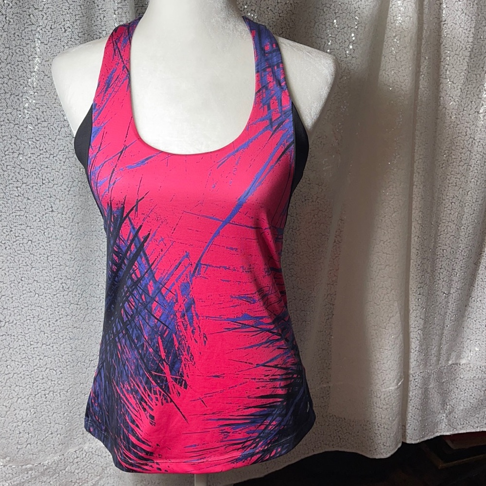 Oasics sport top